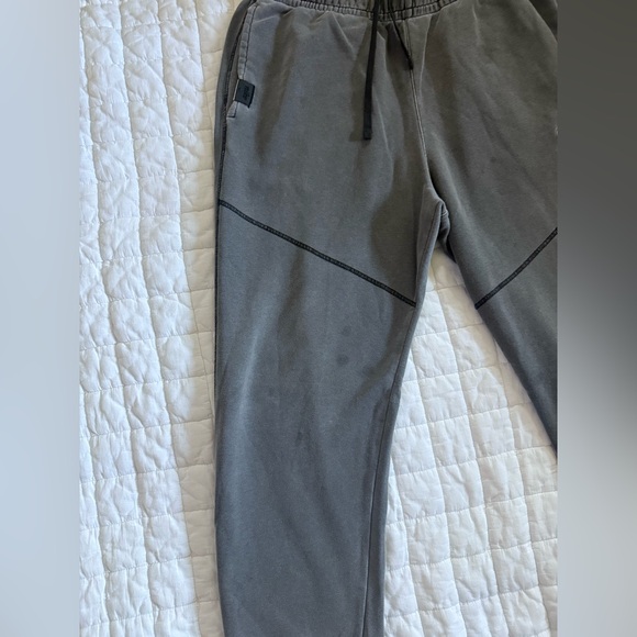 Nike gray sports athletic sweatpants, distressed men size large bottoms - Picture 2 of 7